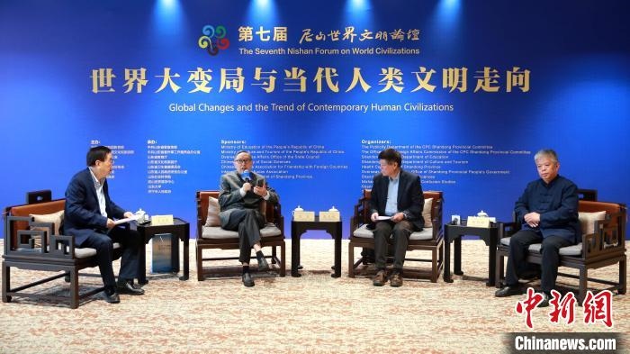 9月27日，第七屆尼山世界文明論壇首場高端對話舉行?！×籂?攝