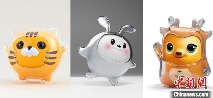設(shè)計團隊曾嘗試在冰殼之下更換成老虎、兔子或麋鹿等形象。(資料圖) 劉平云供圖