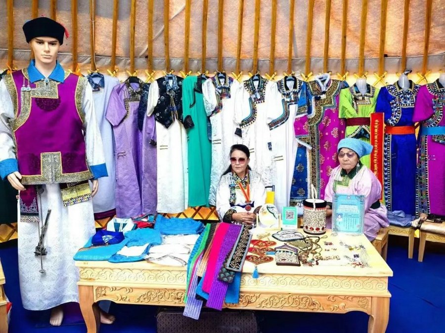 1722859884156162.jpg 84B7ADA54C6B0E6B187CE20D6396BBF6.jpg