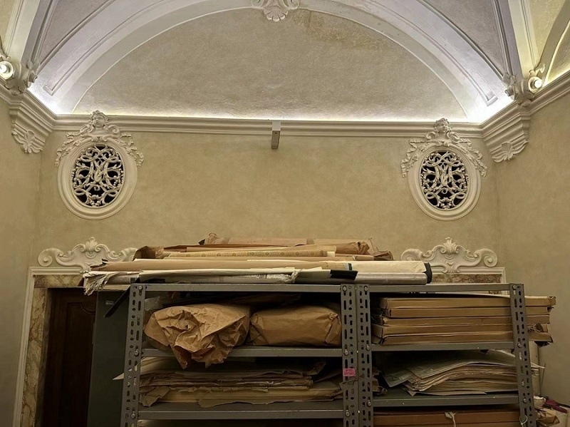 美第奇洛倫佐圖書館保存古籍。中藝國際供圖