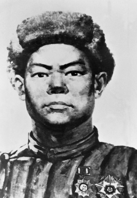 這是黃繼光像。新華社發(fā)（資料照片）