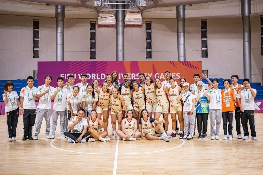 成都大運會葡萄牙女子籃球隊。 受訪者供圖