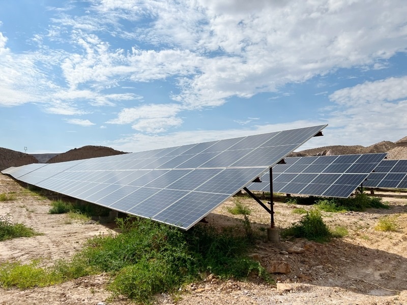 甘肅白銀深部銅礦廢石場100兆瓦光伏發(fā)電項目。受訪者供圖