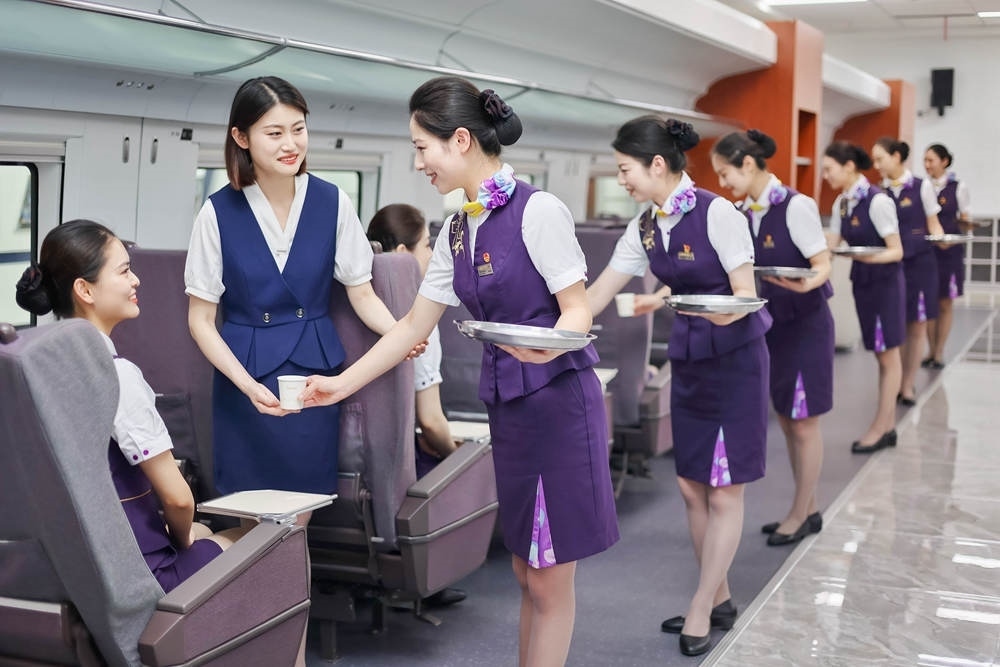 形象儀態(tài)塑造。