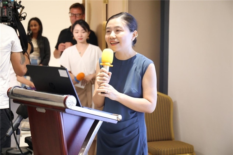 圖為吉布提孔子學院鄒燕舞院長為表彰儀式致辭。吉布提孔子學院供圖