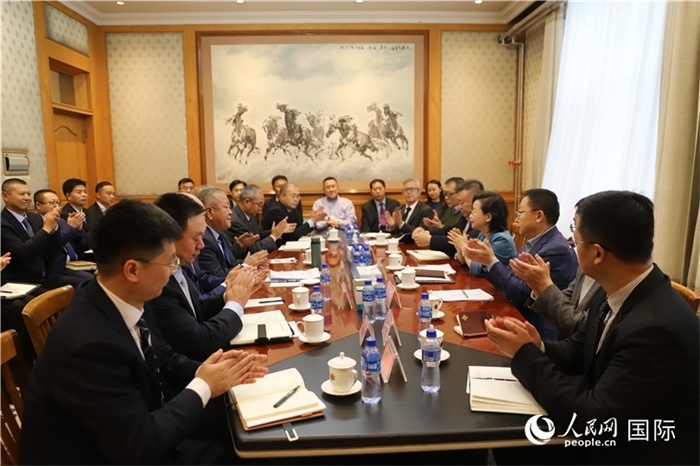 3.2023年10月30日，中國駐蒙使館座談會(huì)現(xiàn)場。人民網(wǎng)記者 霍文攝