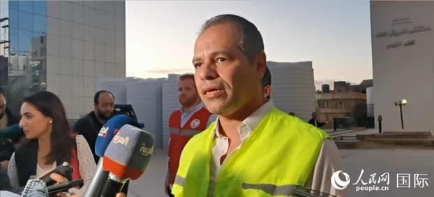 埃及衛(wèi)生部官員艾哈邁德·馬赫迪在接受記者采訪。人民網(wǎng)記者 沈小曉攝