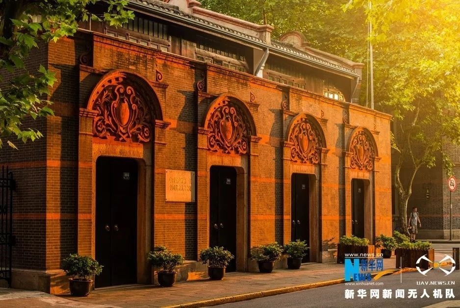 晨曦下的中共一大會(huì)址紀(jì)念館。新華網(wǎng) 吳愷 攝