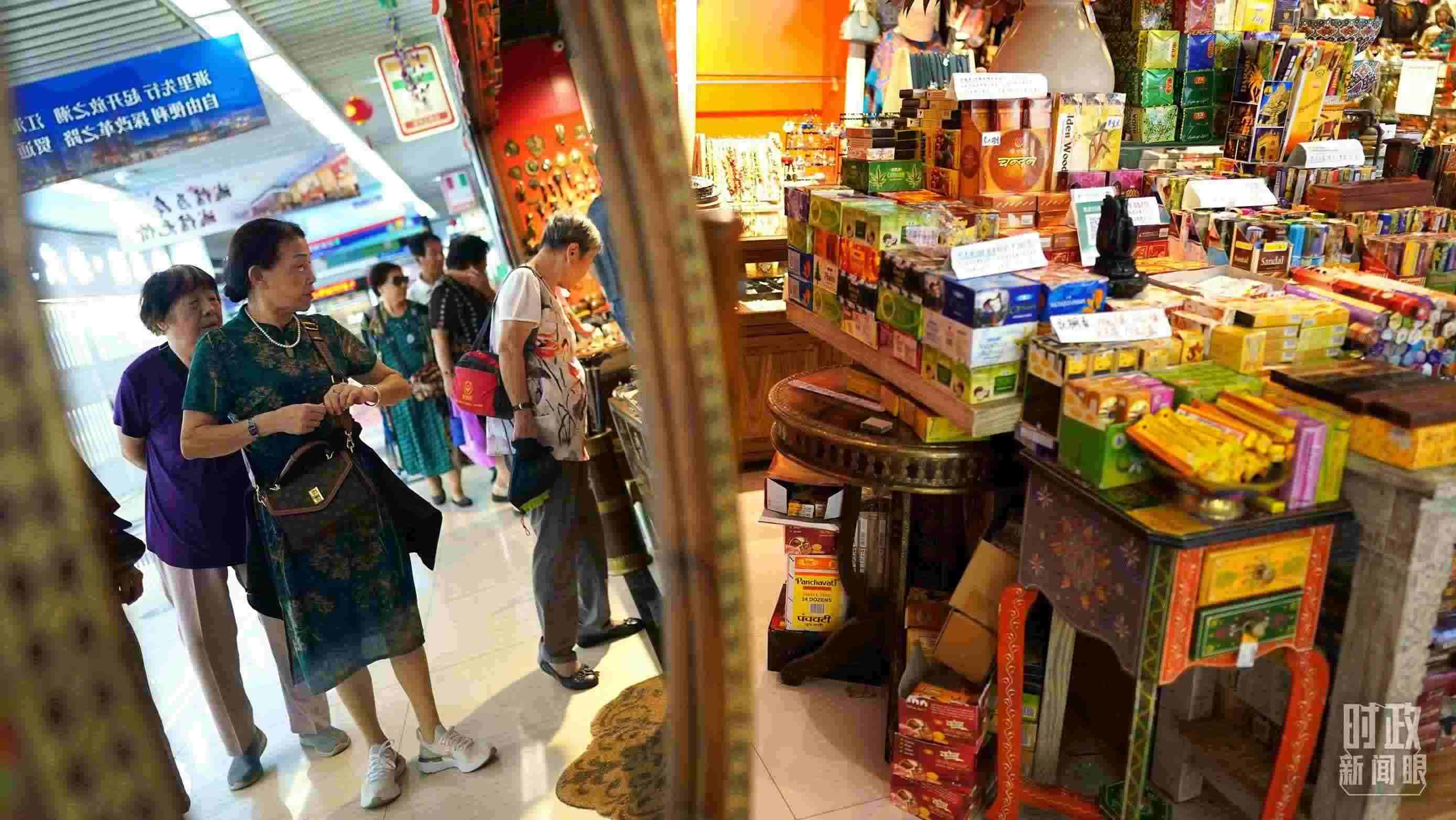 △浙江省金華市義烏國際商貿(mào)城。（總臺國廣記者李晉拍攝）