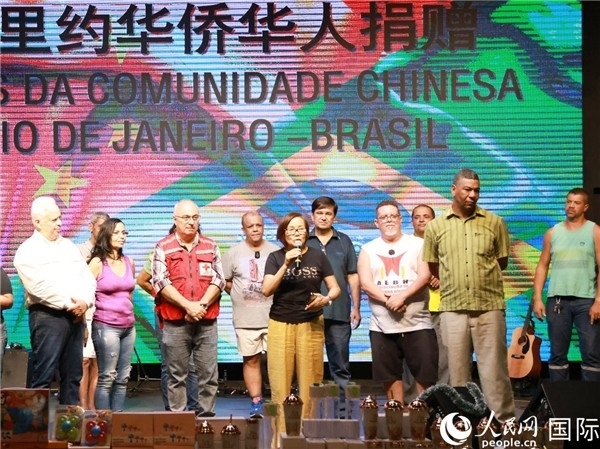 捐贈活動中方發(fā)起人之一的孫特英女士在捐贈活動中致辭。人民網(wǎng)記者 陳海琪攝