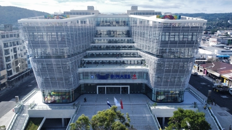 圖為中國援建薩爾瓦多國家圖書館實景。 圖片由中國援薩爾瓦多國家圖書館項目施工技術(shù)組提供