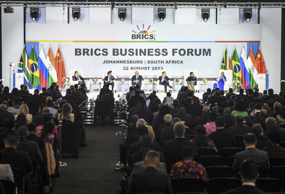 這是2023年8月22日在南非約翰內(nèi)斯堡拍攝的金磚國(guó)家工商論壇現(xiàn)場(chǎng)。新華社記者 李亞輝 攝