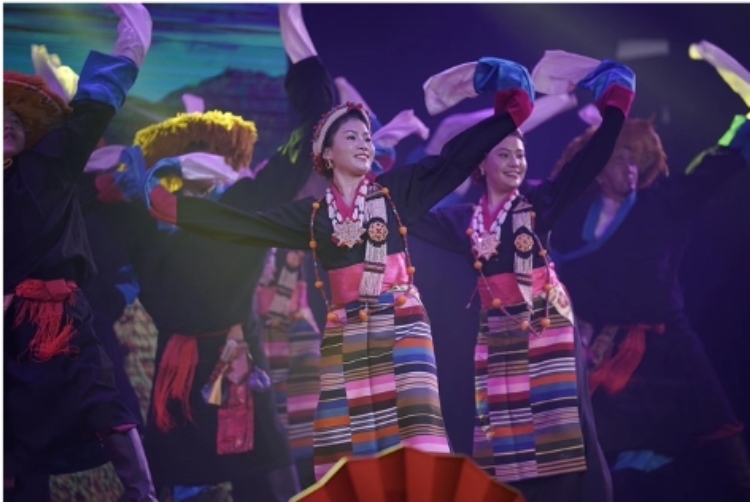 圖為2024“歡樂春節(jié)”中泰互致新春賀辭活動(dòng)現(xiàn)場。 中國駐泰國大使館文化處供圖