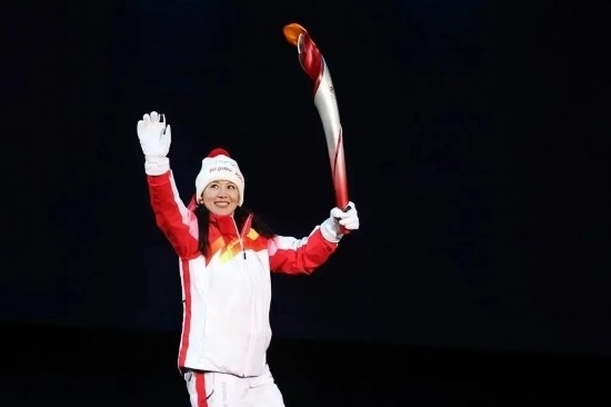 楊揚(yáng)擔(dān)任北京冬奧會開幕式主火炬手。