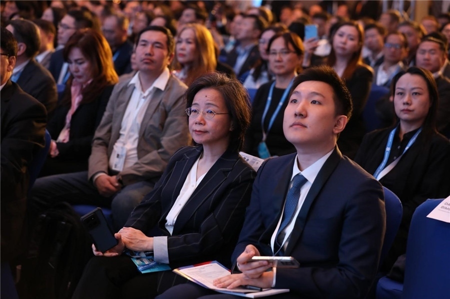 沈敏娟大使出席論壇。蒙政府官網(wǎng)供圖