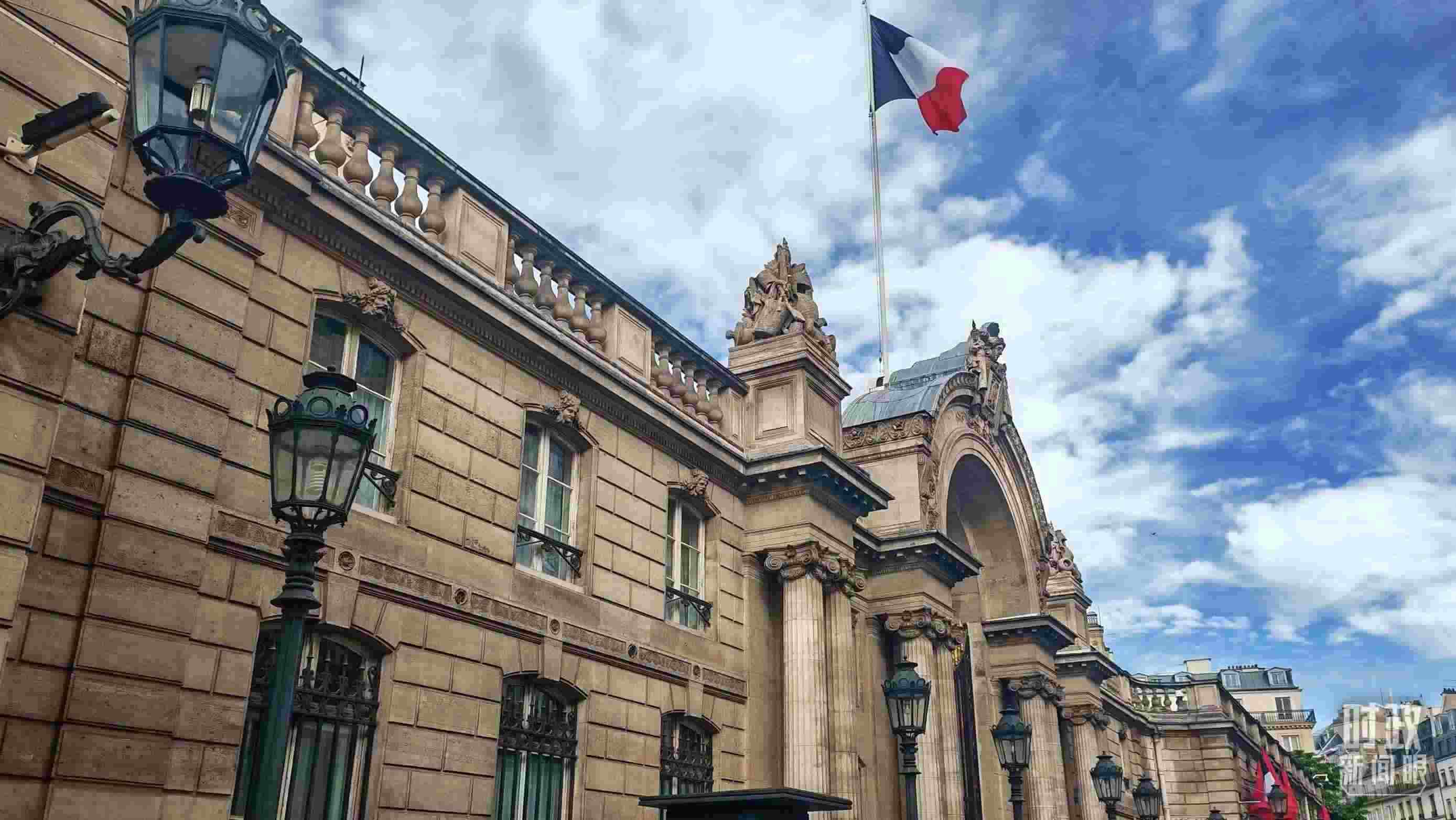 △愛(ài)麗舍宮。（總臺(tái)央視記者劉琦拍攝）