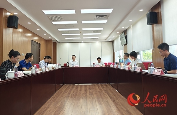 座談會(huì)現(xiàn)場(chǎng)。人民網(wǎng)記者 韋衍行攝