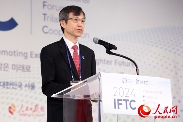 中日韓合作秘書處秘書長李熙燮致開幕辭。主辦方供圖