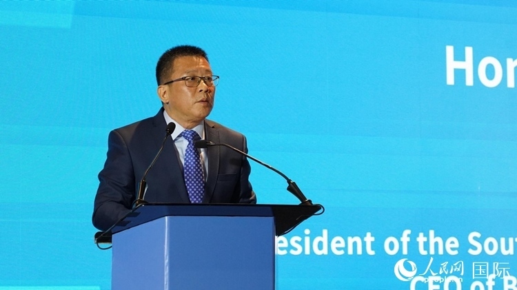 張朝陽會長致辭。人民網(wǎng) 劉暢攝