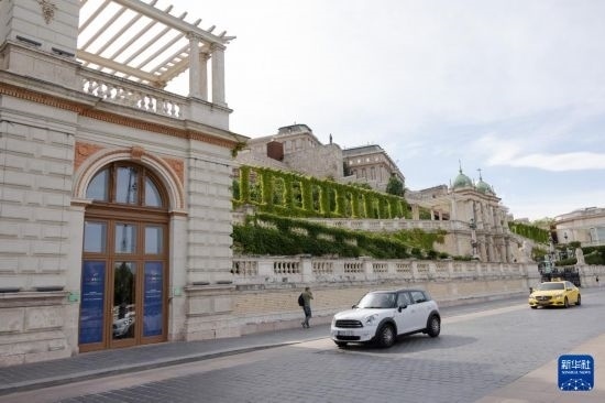 這是7月1日在匈牙利布達佩斯拍攝的匈牙利作為歐盟輪值主席國舉辦系列活動的場地外景。新華社發(fā)（弗爾季·奧蒂洛攝）