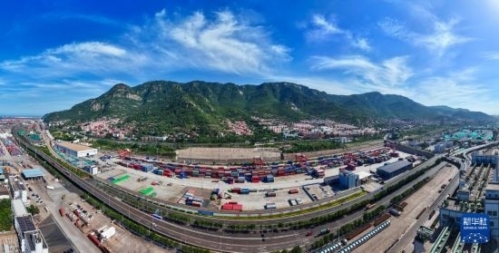 這是6月26日拍攝的中哈連云港物流合作基地（無人機(jī)照片）。新華社記者 季春鵬 攝