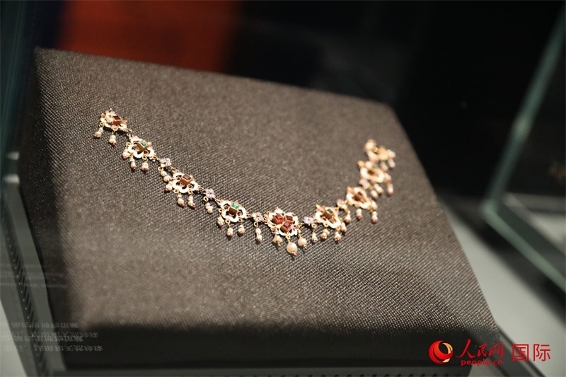 展覽“傳奇之旅：馬可·波羅與絲綢之路上的世界”展品。人民網(wǎng) 殷韜攝