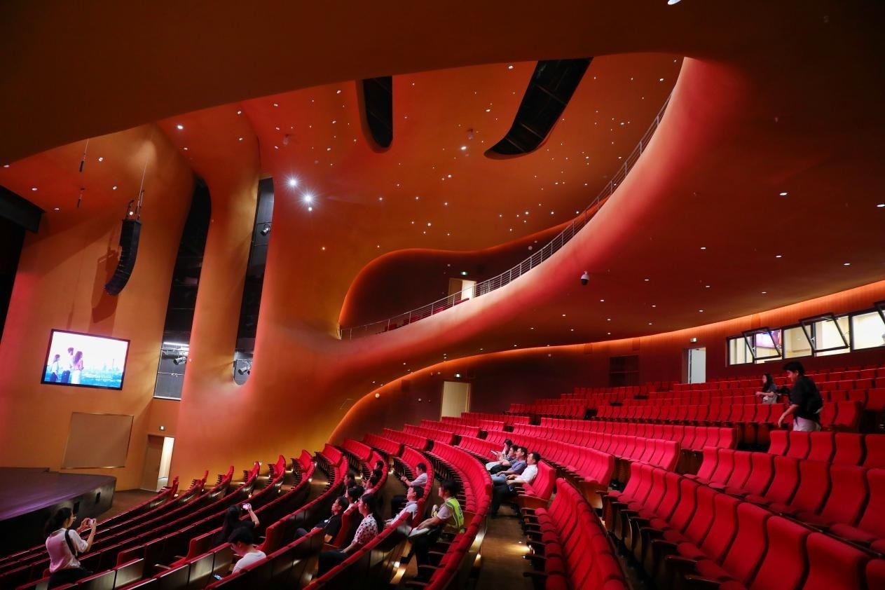 劇場(chǎng)內(nèi)部空間?！吨袊?guó)經(jīng)濟(jì)周刊》記者 肖翊攝