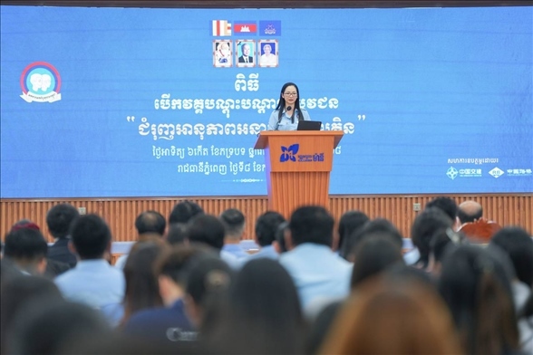 占尼莫在開幕式致辭?；顒又鬓k方供圖