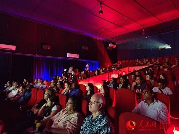 塞舌爾首屆中國(guó)電影節(jié)開(kāi)幕式現(xiàn)場(chǎng)。人民網(wǎng)記者 黃煒鑫攝