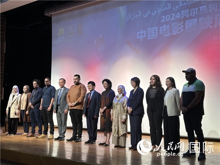 中阿兩國(guó)官員、電影行業(yè)從業(yè)者、媒體代表等出席開幕式 郝瑞敏攝