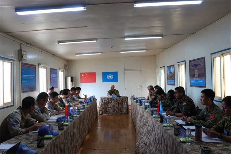 圖1-分隊進(jìn)行情況匯報(馬騫攝)