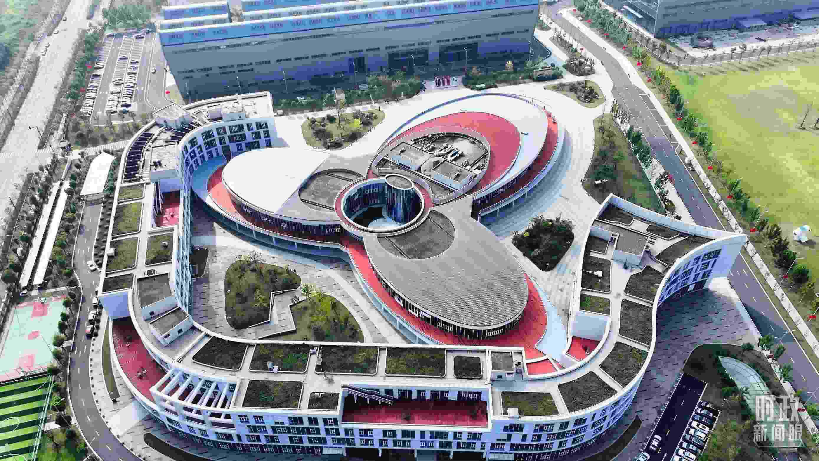 △位于合肥未來大科學(xué)城的聚變堆主機(jī)關(guān)鍵系統(tǒng)綜合研究設(shè)施園區(qū)。（總臺(tái)記者陳志猛拍攝）