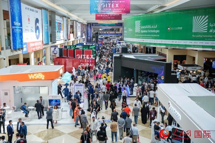 迪拜世界貿(mào)易中心場館內(nèi)一角。人民網(wǎng) 塔里克·易卜拉欣攝