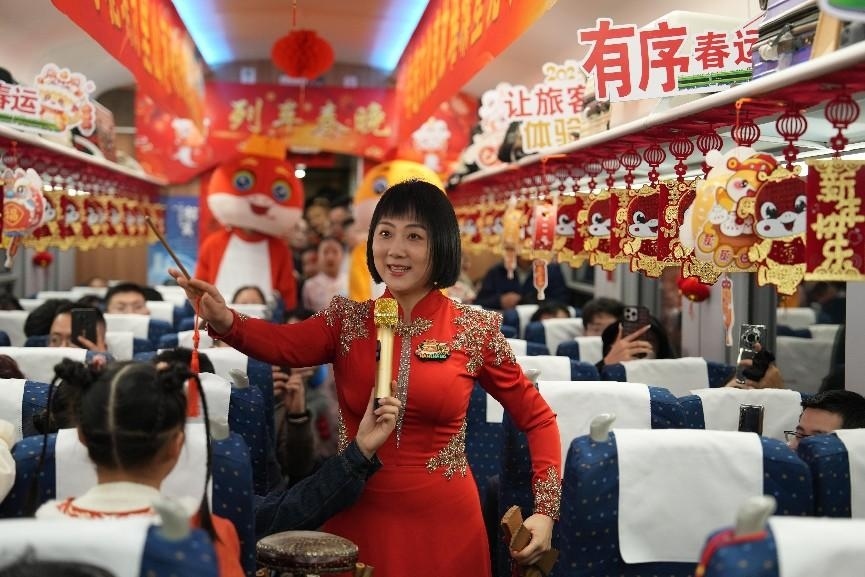 《非遺里的江西》表演。人民網(wǎng) 歐陽易佳攝