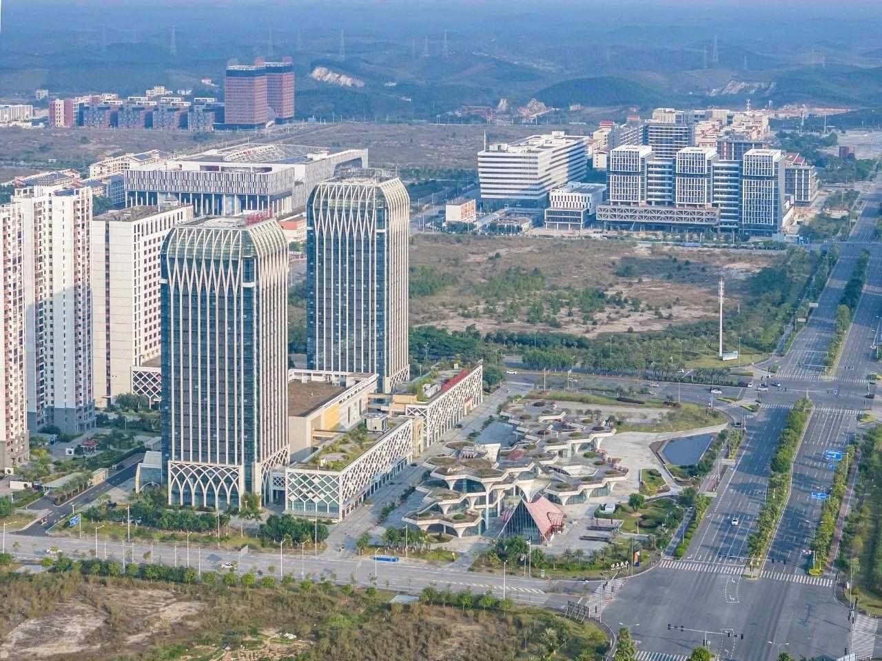 2023年11月，廣西欽州，航拍中國—馬來西亞欽州產(chǎn)業(yè)園區(qū)。