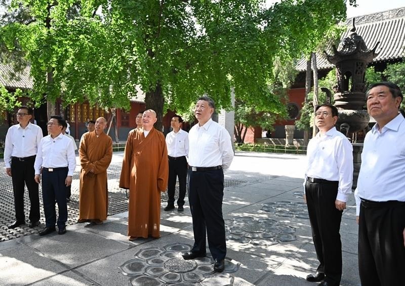 △2025年5月19日，習(xí)近平總書(shū)記在河南洛陽(yáng)白馬寺考察。