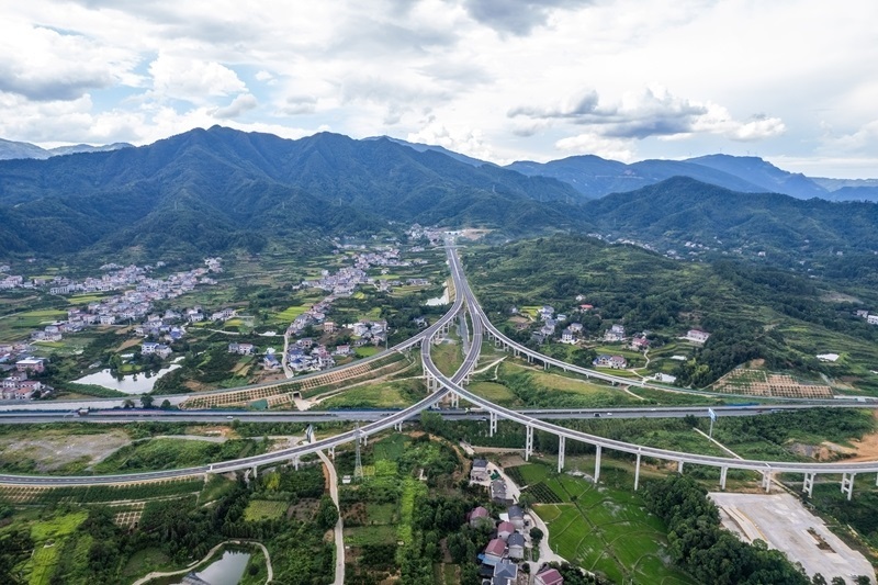 確?；緦崿F(xiàn)社會主義現(xiàn)代化取得決定性進展——寫在黨的二十屆四中全會召開之際